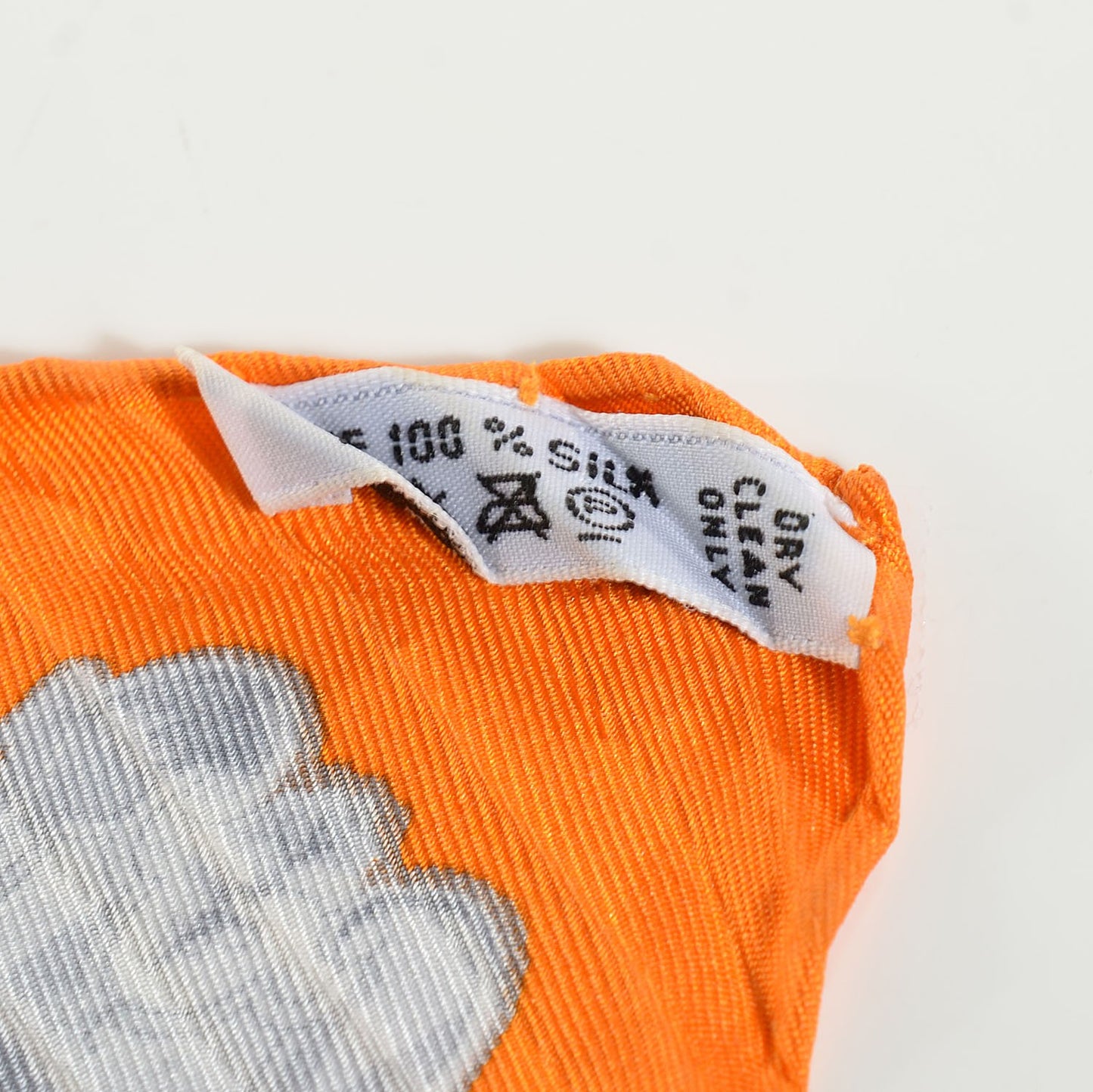 Silk Plisse Les Cles Scarf 90 Orange