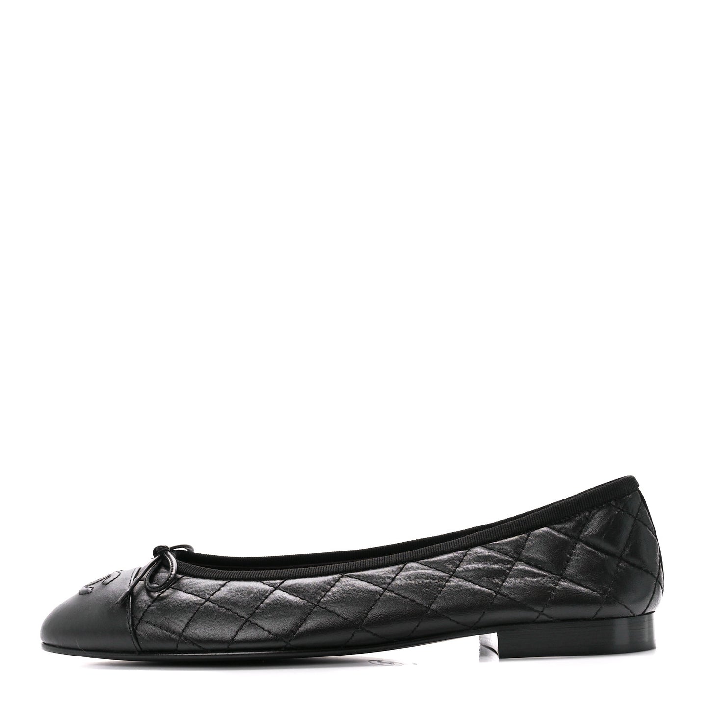 Aged Calfskin Quilted CC Cap Toe Ballerina Flats 40 Black