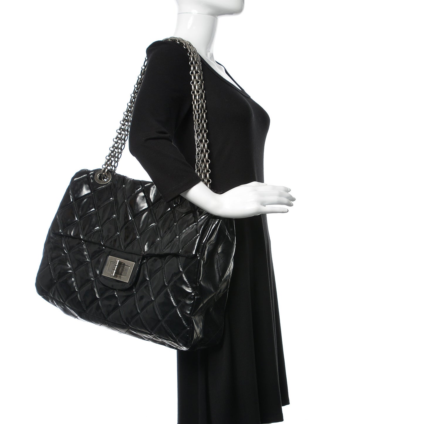 Vinyl Quilted XXL Reissue Flap Black