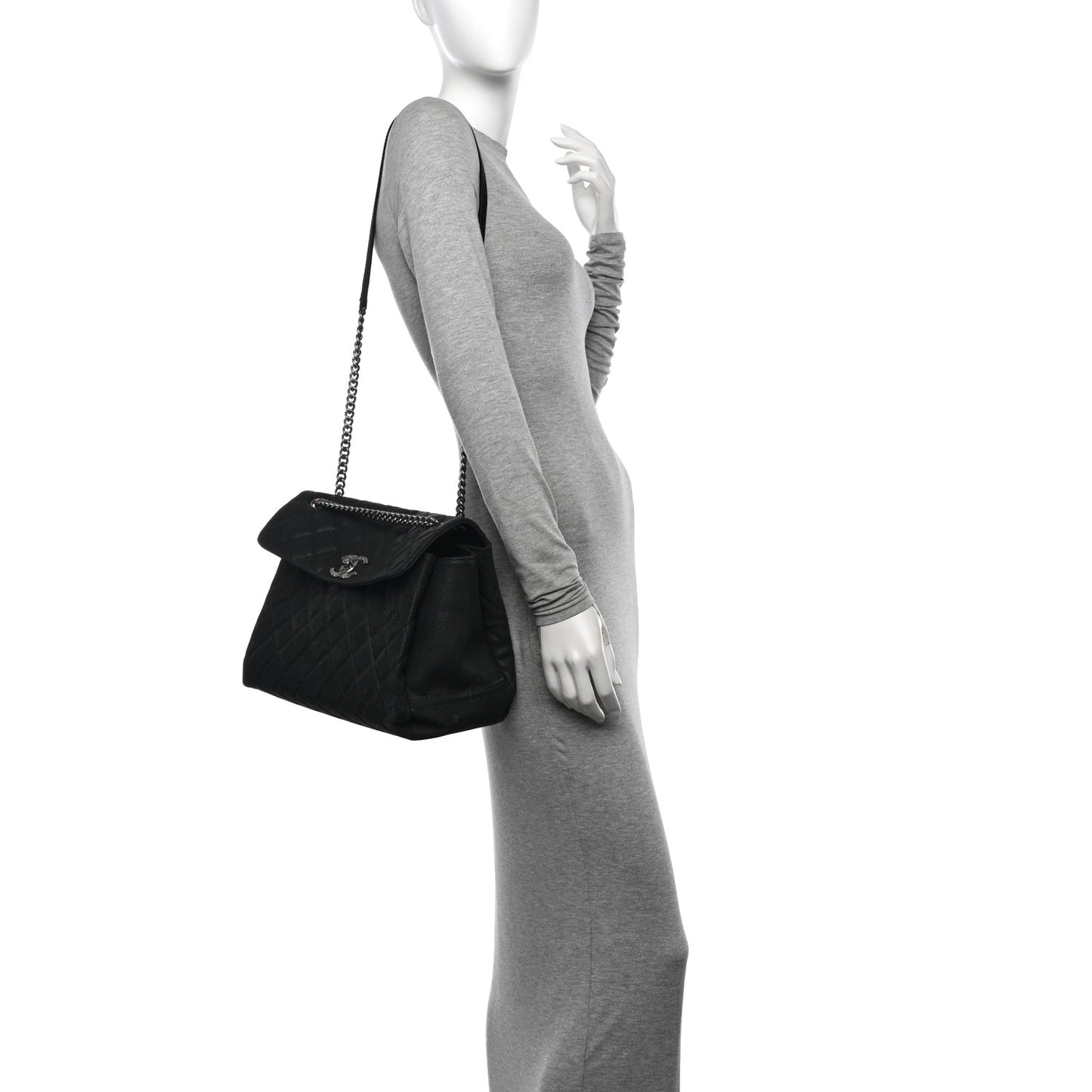Iridescent Caviar Medium Lady Pearly Flap Black