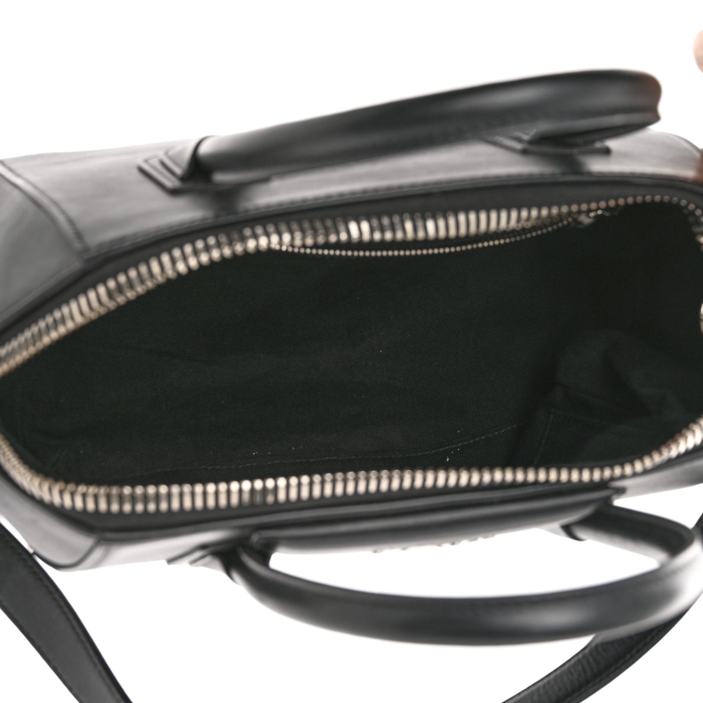 Calfskin Signature Logo Small Antigona Black