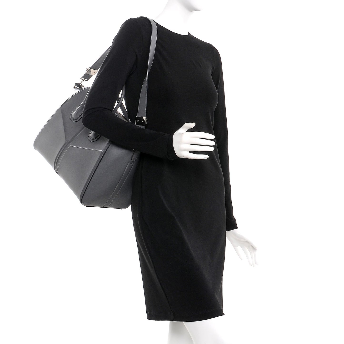 Calfskin 3D Animation Medium Antigona Grey