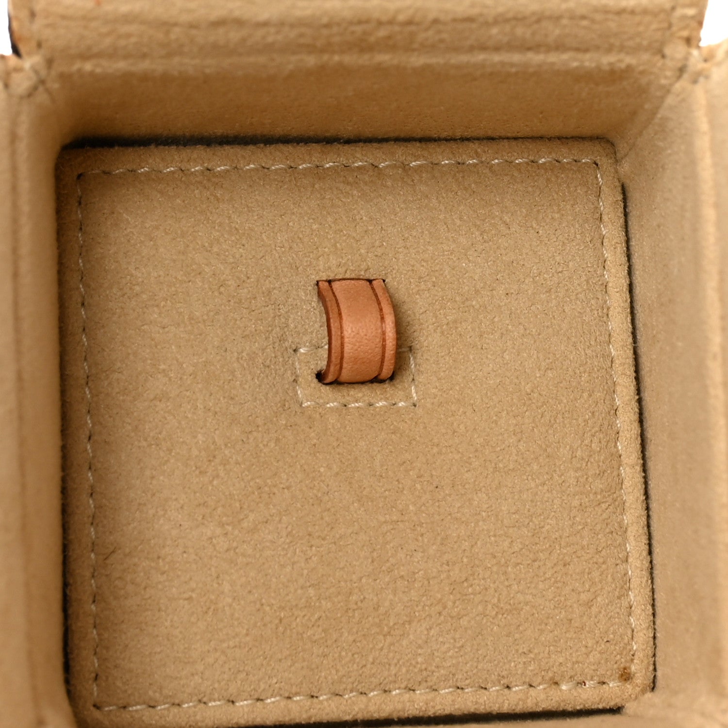 Louis Vuitton Monogram Ring Jewelry Box 5 of 8