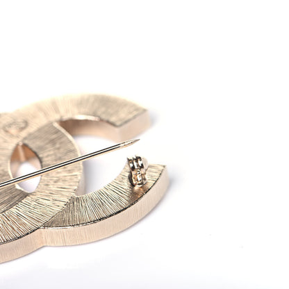 Chanel Metal Quilted CC Brooch Silver Gold 5 of 6
