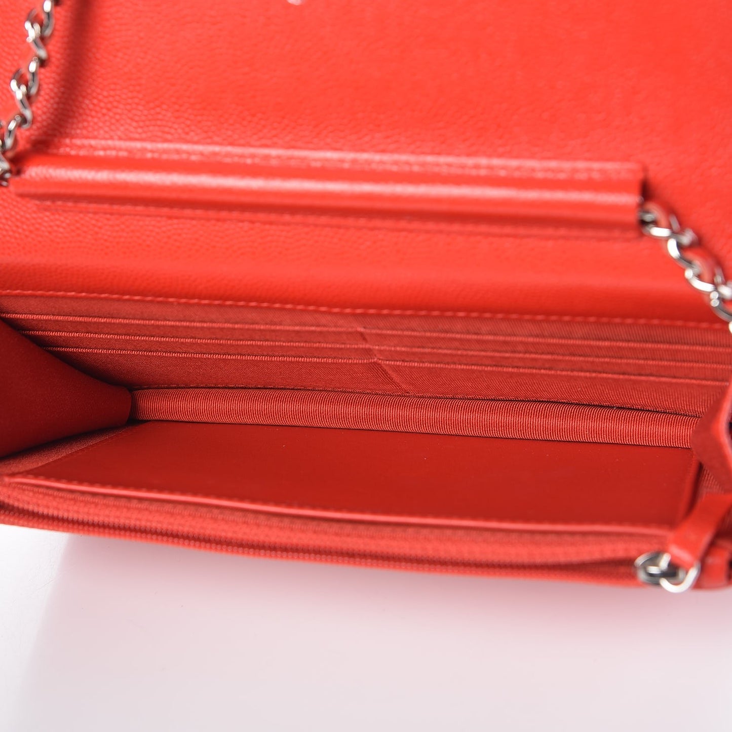 Caviar Chevron Quilted Wallet On Chain WOC Red