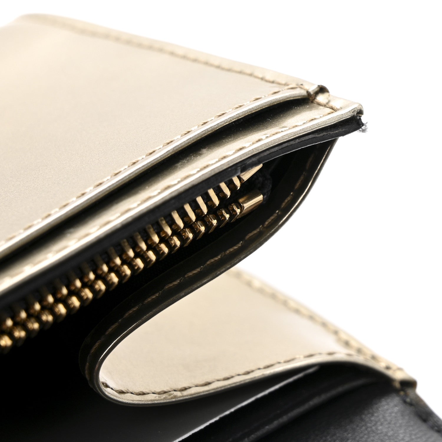 Christian Dior Metallic Patent Micro-Cannage Diorama Croisiere Chain Wallet Champagne 8 of 16