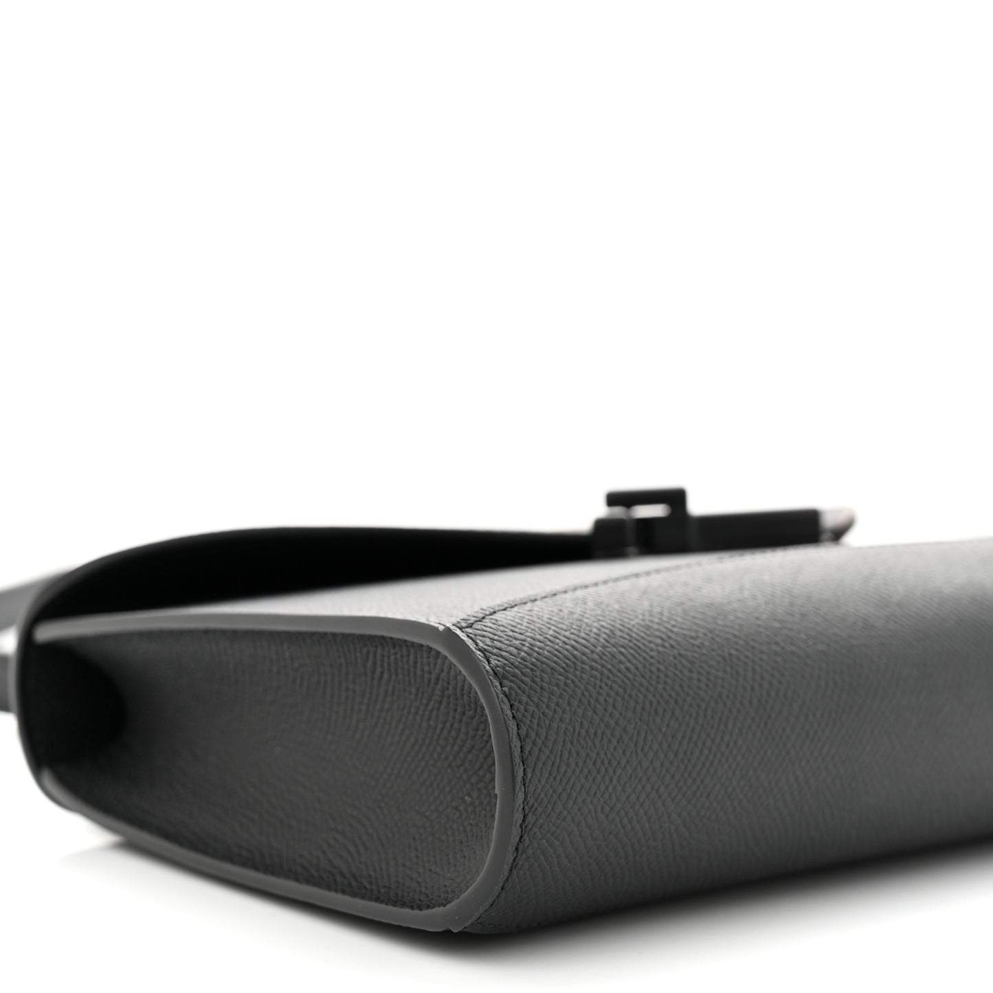 Carat Calfskin Gabrielle Clutch Ultra Black