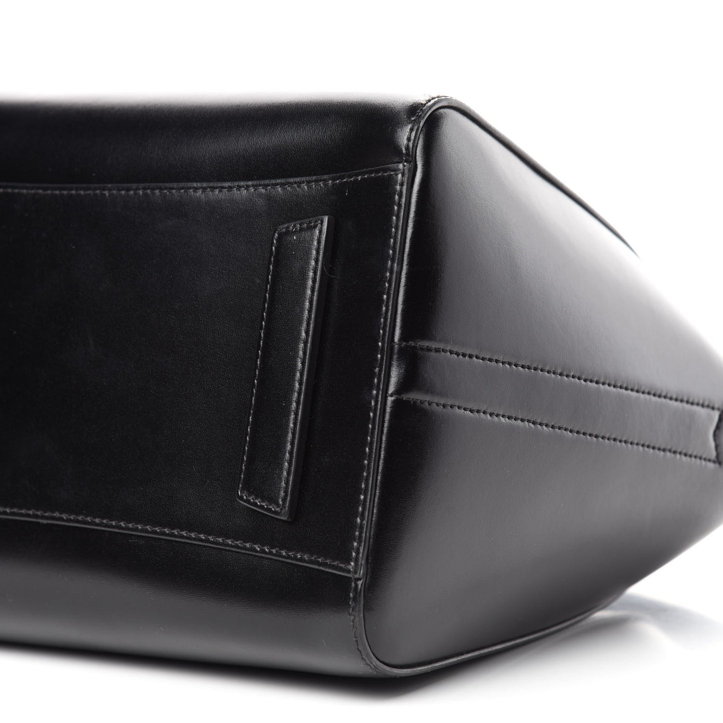 Shiny Lord Calfskin Medium Antigona Black
