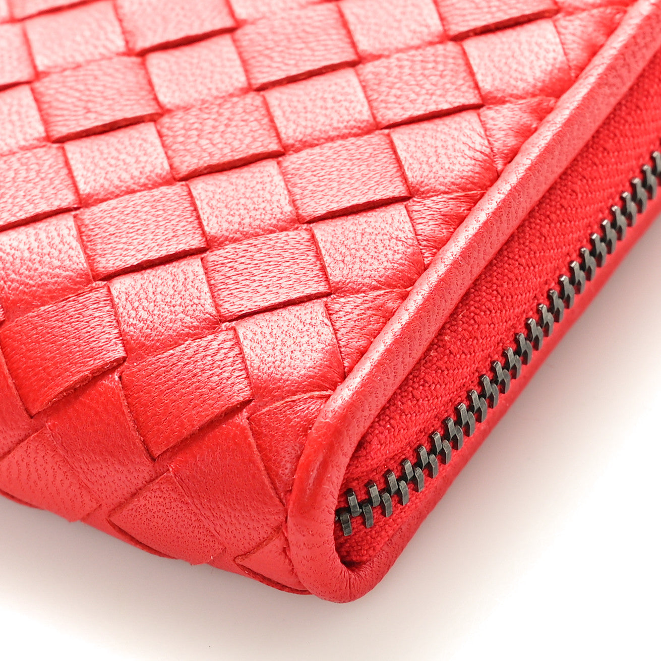 Nappa Intrecciato Wristlet Zip Wallet Red