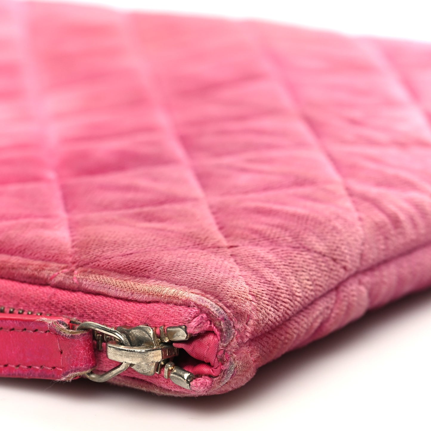 Velvet Quilted Medium Cosmetic Case Pink