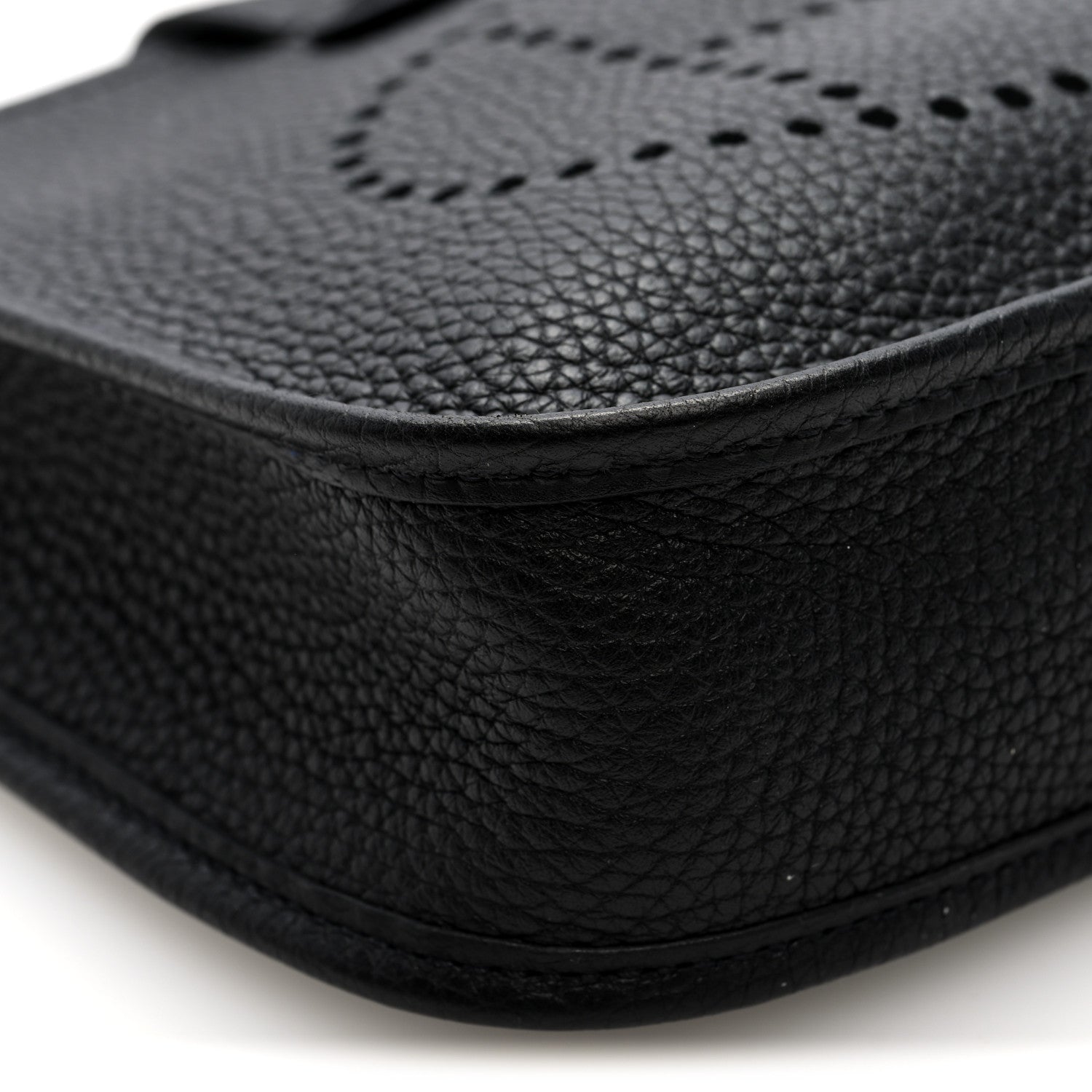 Hermes Taurillon Clemence Evelyne TPM Black 9 of 10