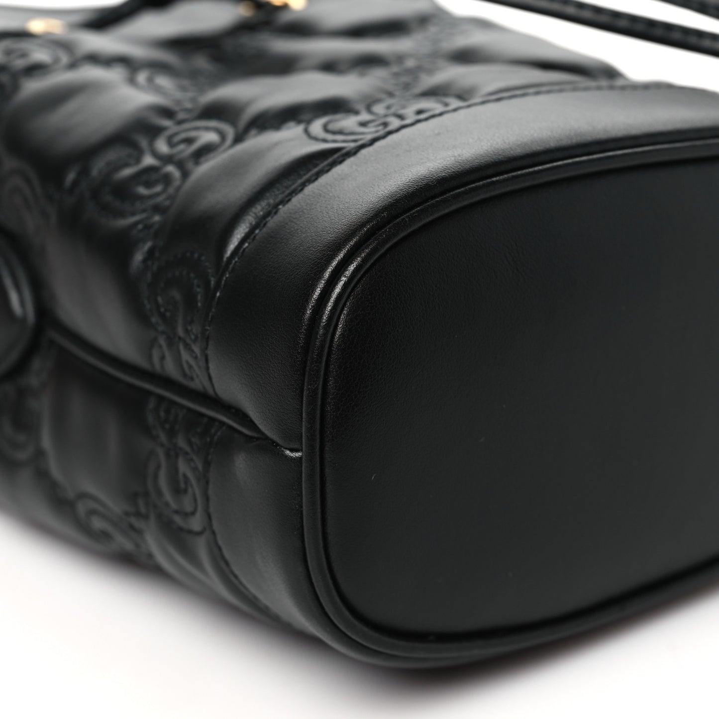 Calfskin GG Matelasse Bucket Bag Black