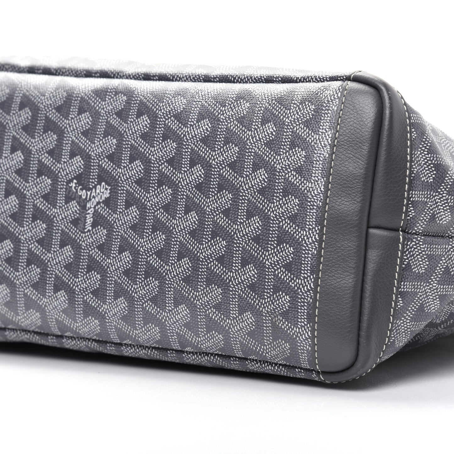 Goyardine Artois PM Grey