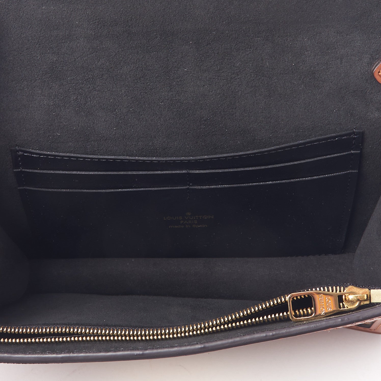 Louis Vuitton Reverse Monogram Dauphine Bumbag 5 of 8