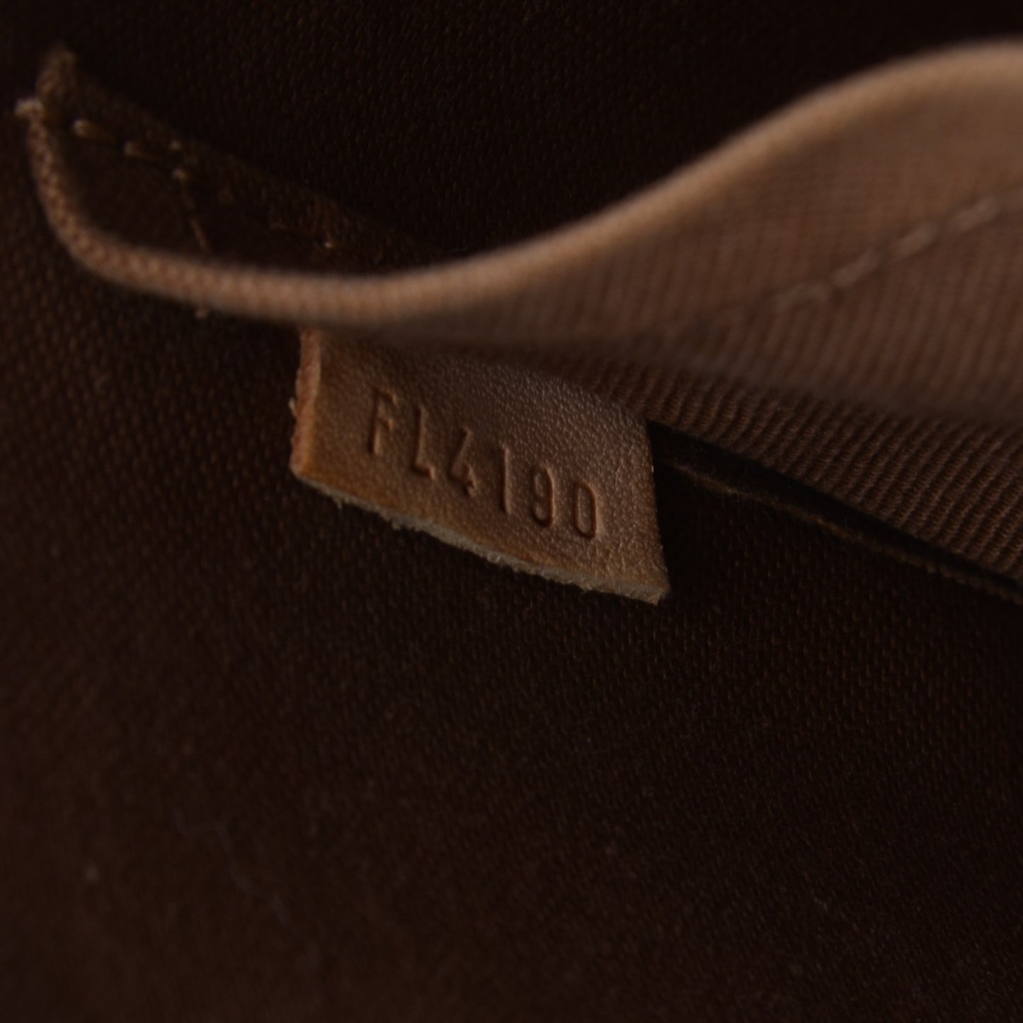 Monogram Alma PM