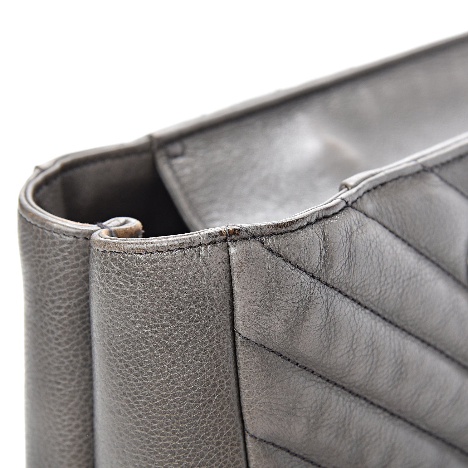 Saint Laurent Sheepskin Matelasse Chevron Large Monogram Shopping Bag Light Coal 19 of 21