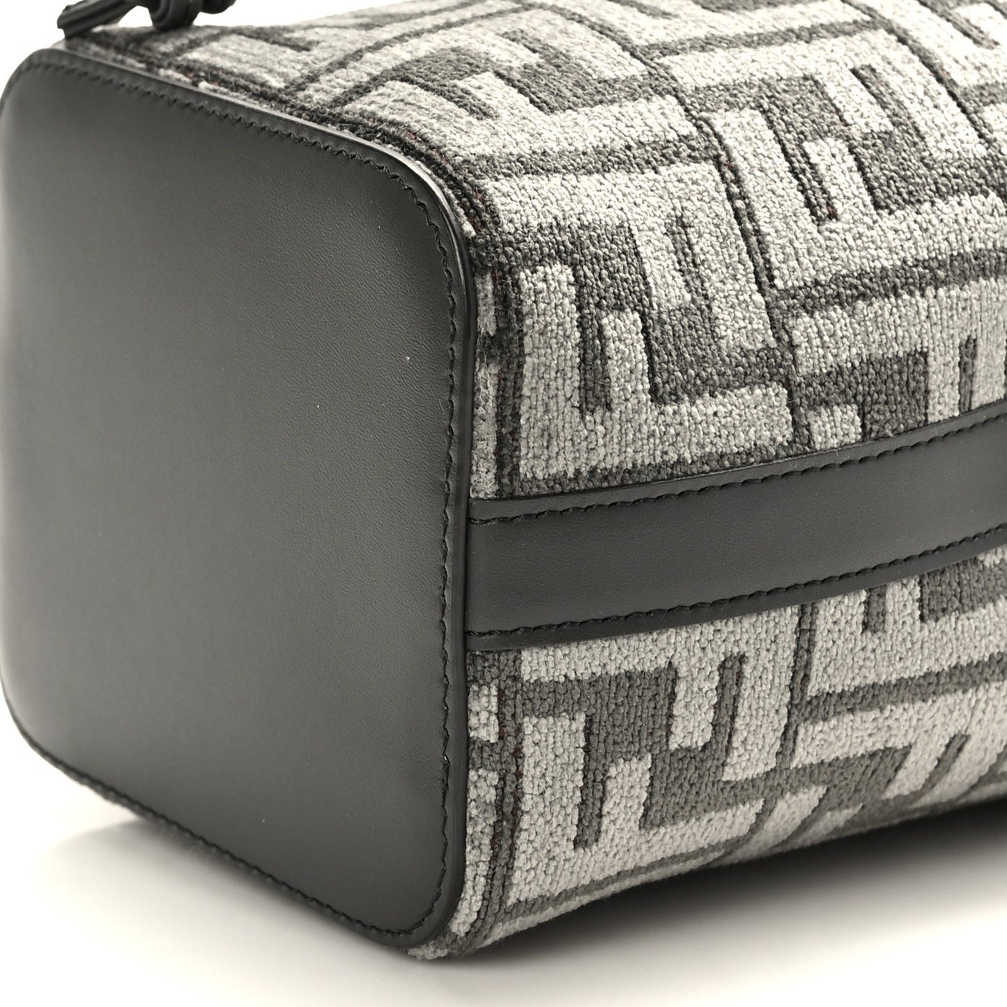 Chenille Vitello King FF Mini Mon Tresor Bucket Bag Antracite Asfalto