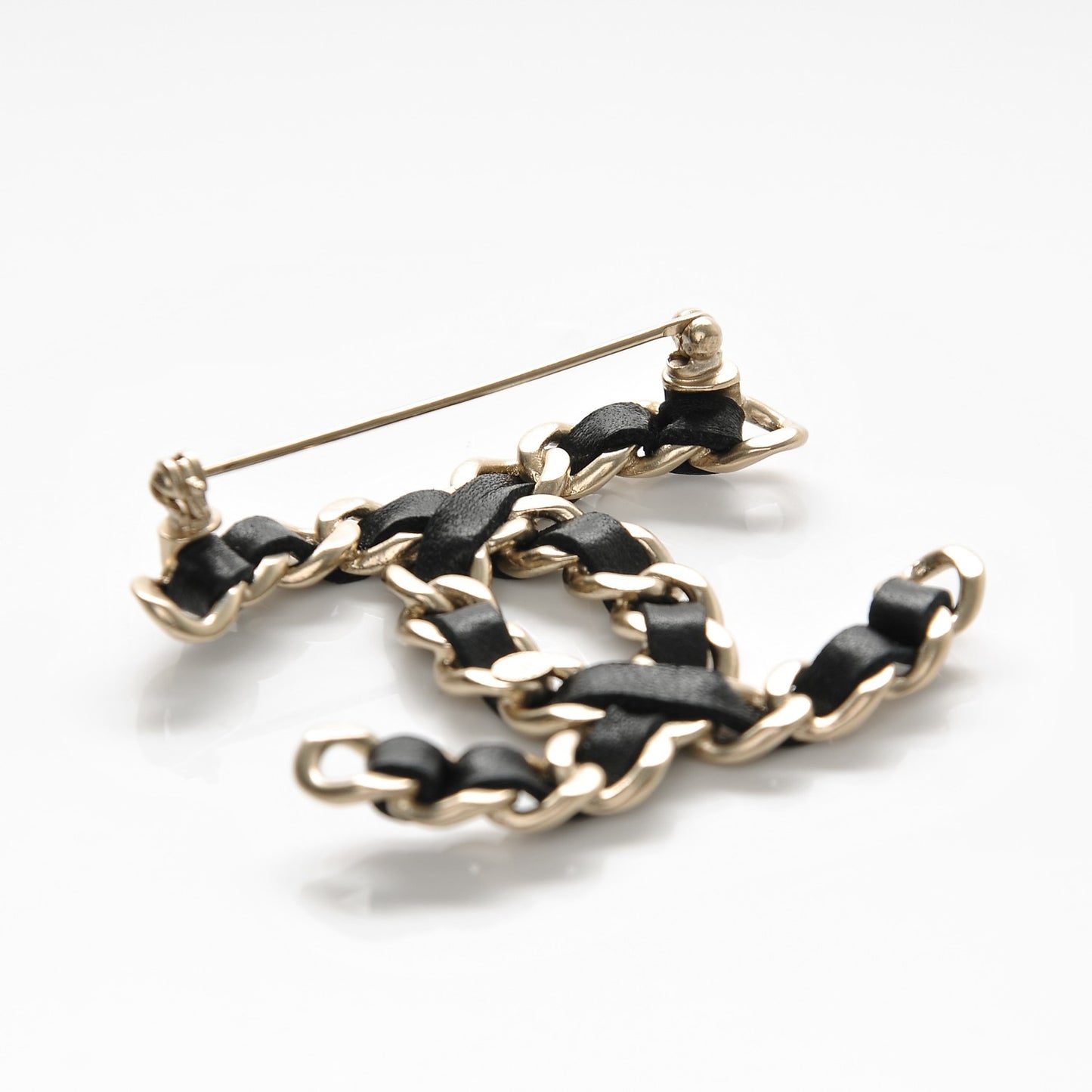 Lambskin Chain CC Brooch Black Gold
