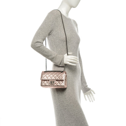 Chanel Metallic Lambskin Quilted 2.55 Reissue 224 Flap Pink 2 of 7