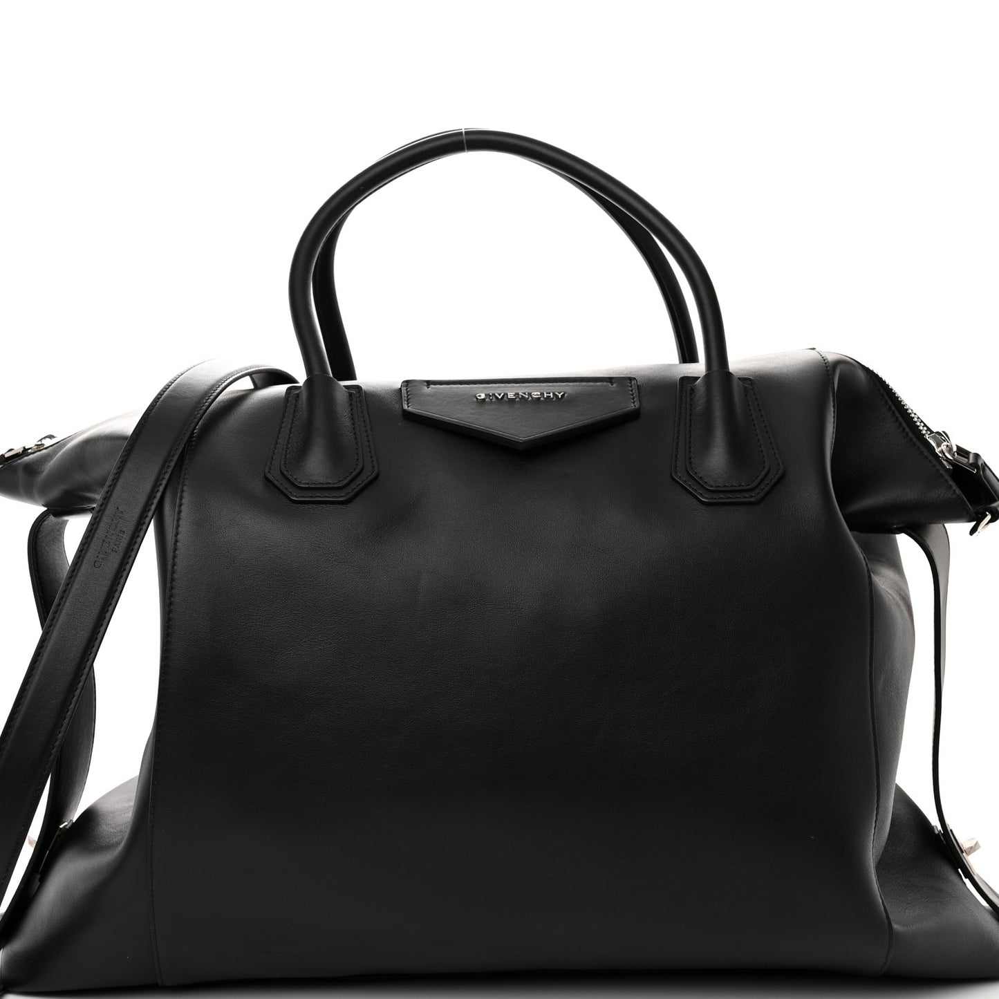 Smooth Calfskin Large Soft Antigona Black