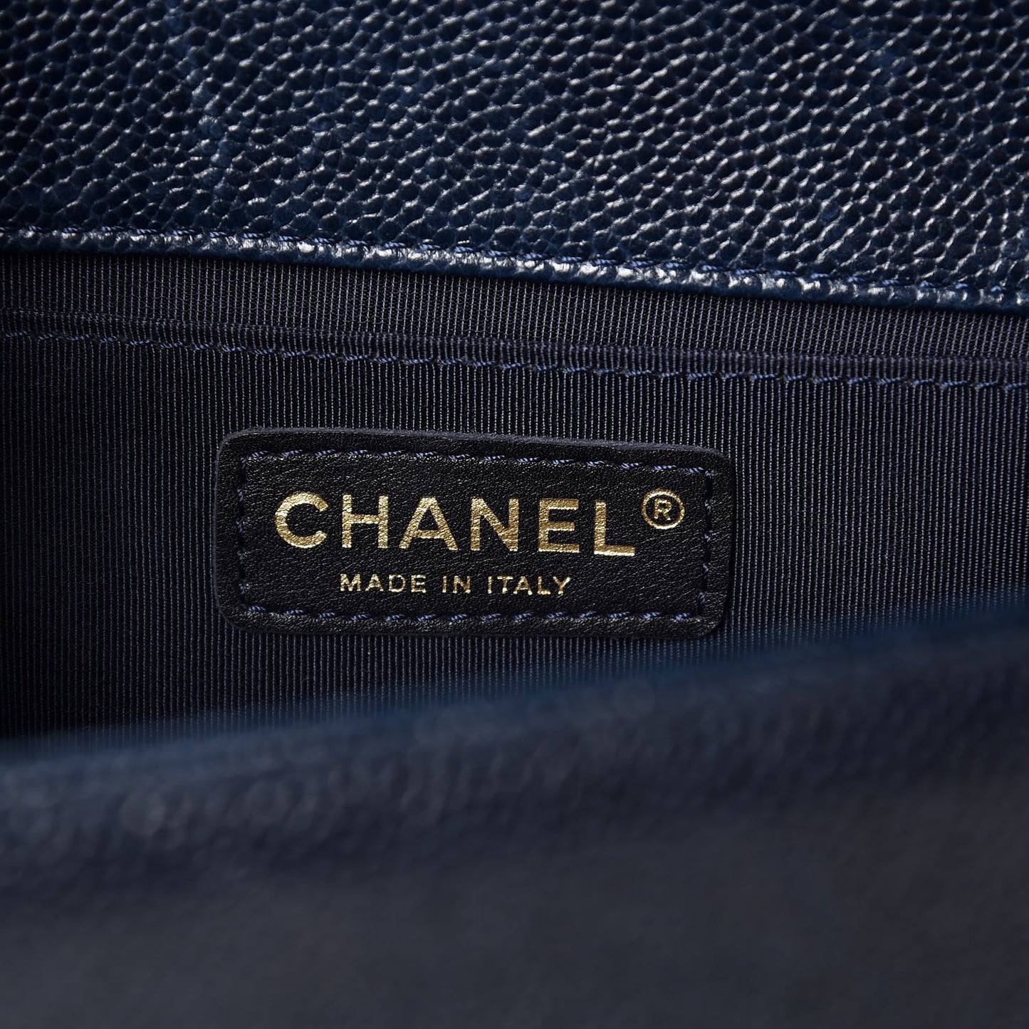 Caviar Quilted Medium Boy Flap Navy