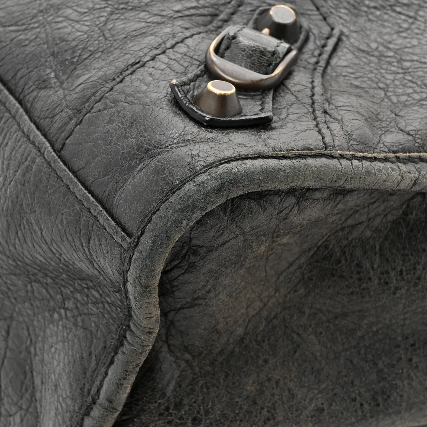 Agneau Classic Hardware City Black