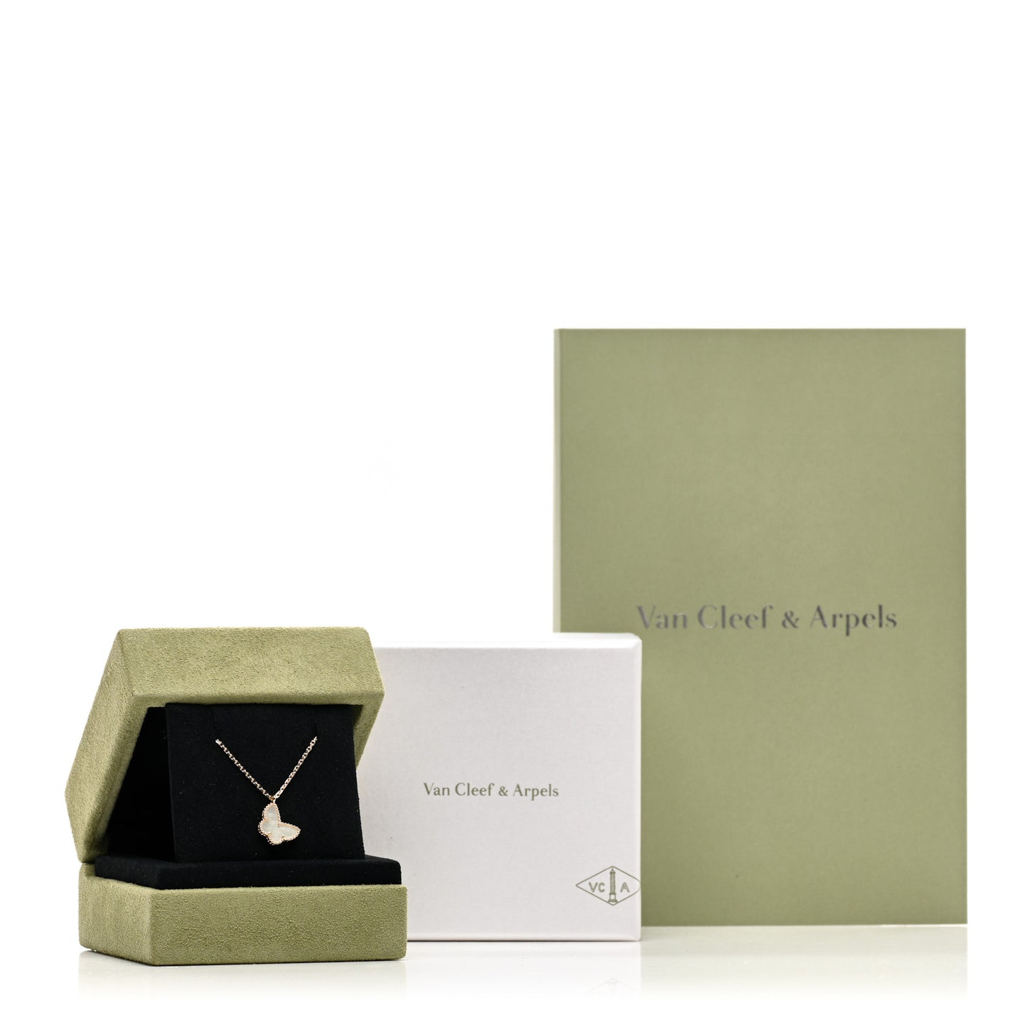 18K Yellow Gold Mother of Pearl Sweet Alhambra Butterfly Pendant Necklace