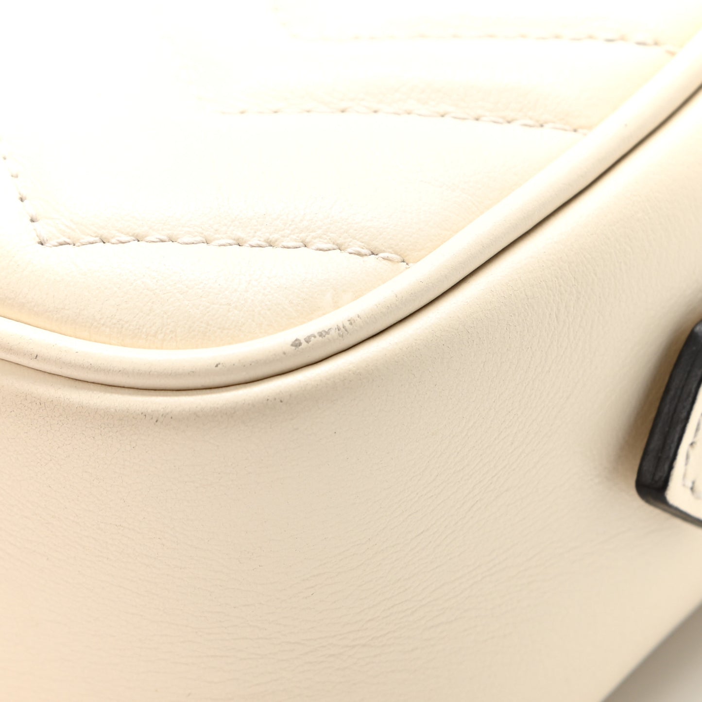 Calfskin Matelasse Mini GG Marmont Chain Shoulder Bag White