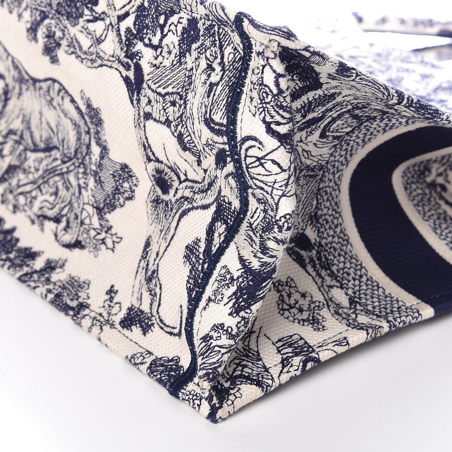 Canvas Embroidered Medium Dioriviera Toile De Jouy Book Tote Blue