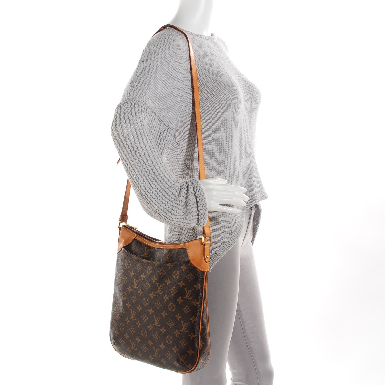 Louis Vuitton Monogram Odeon MM 2 of 7