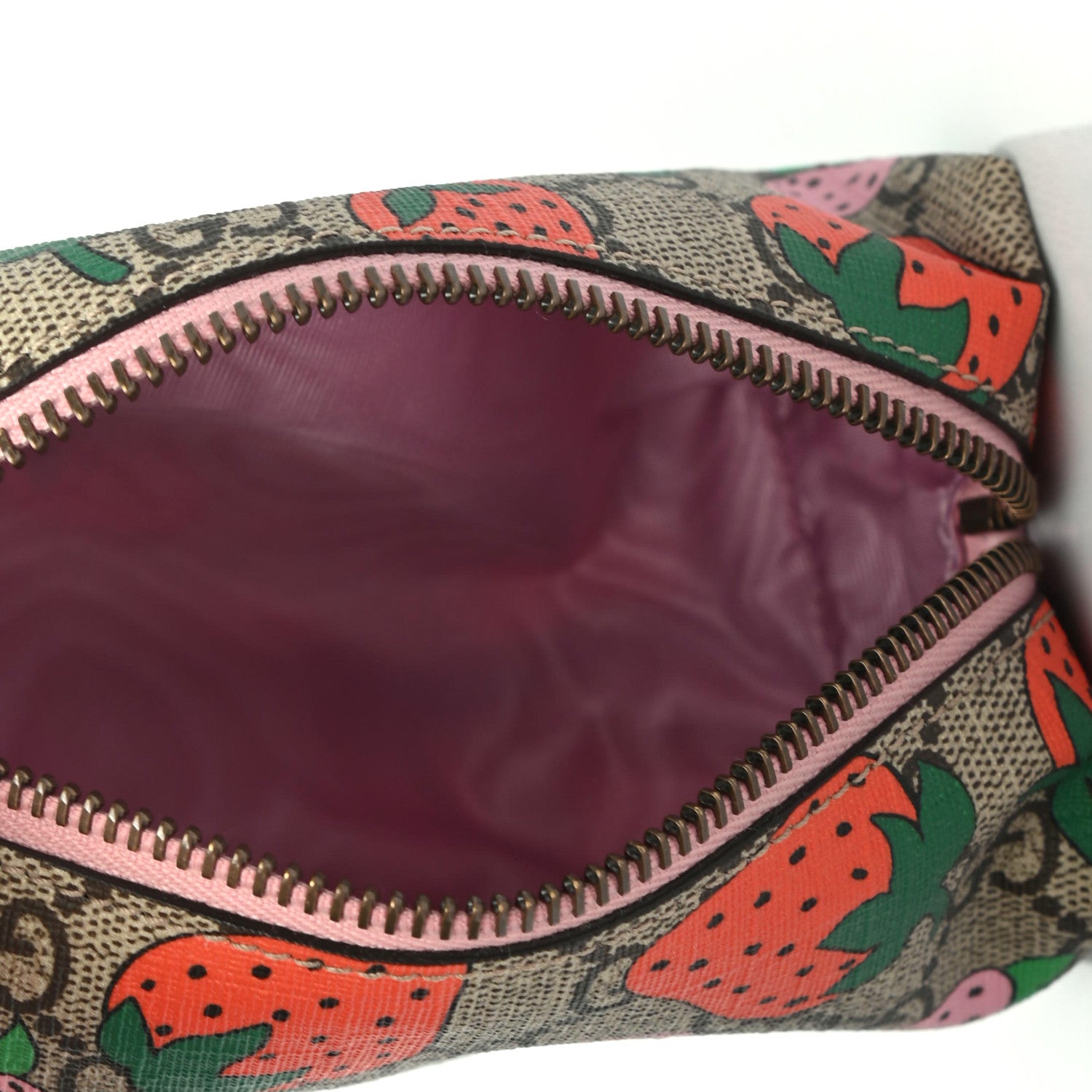 Gucci GG Supreme Monogram Strawberry Cosmetic Case 4 of 4