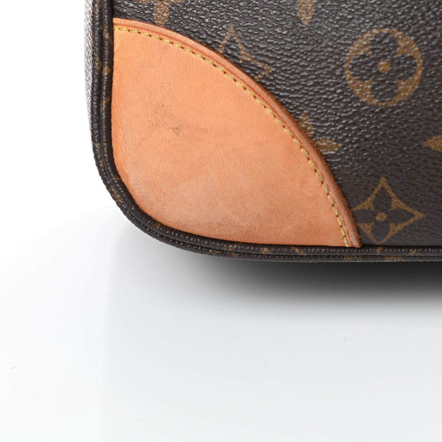 Monogram Boulogne 30