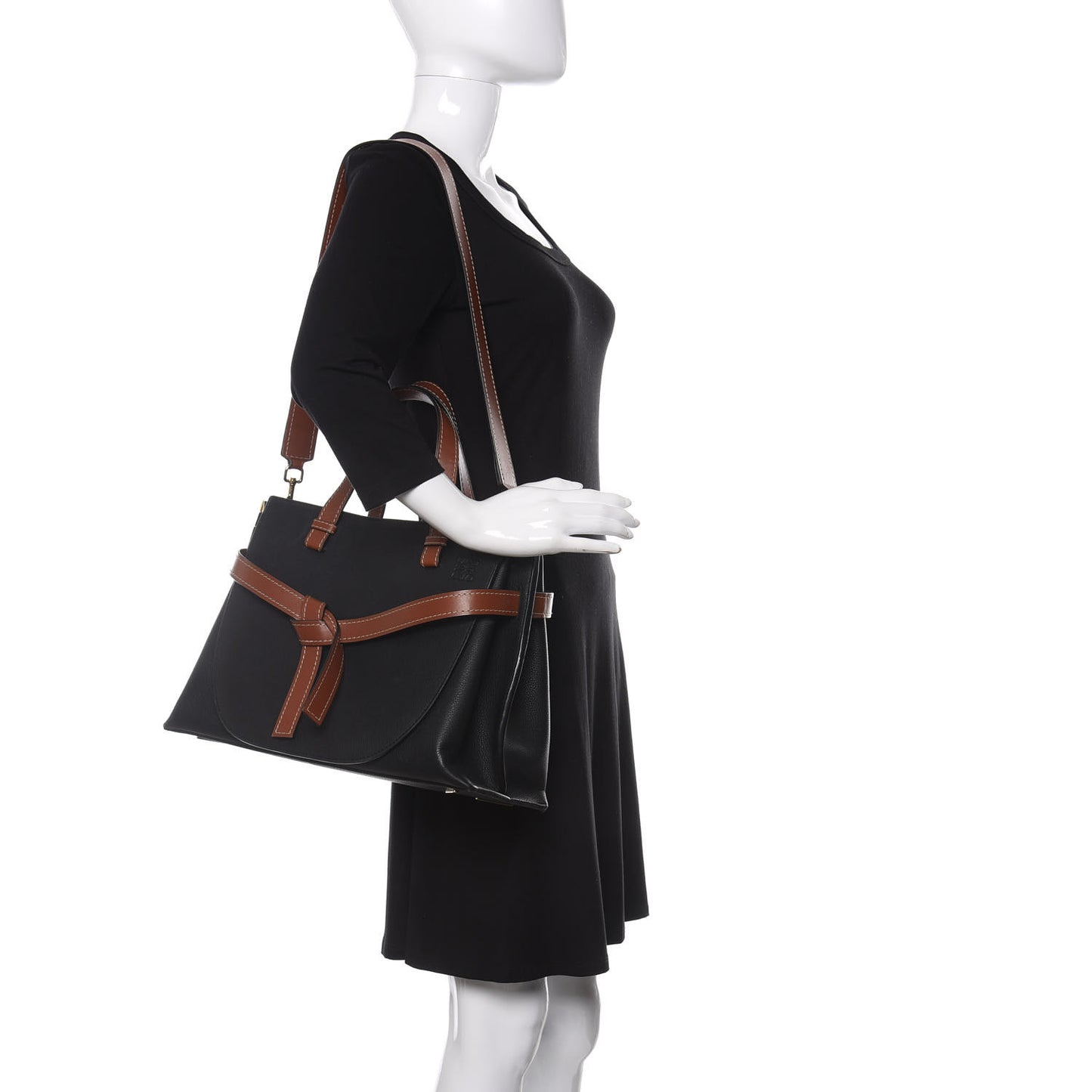 Calfskin Medium Gate Tote Pecan Black