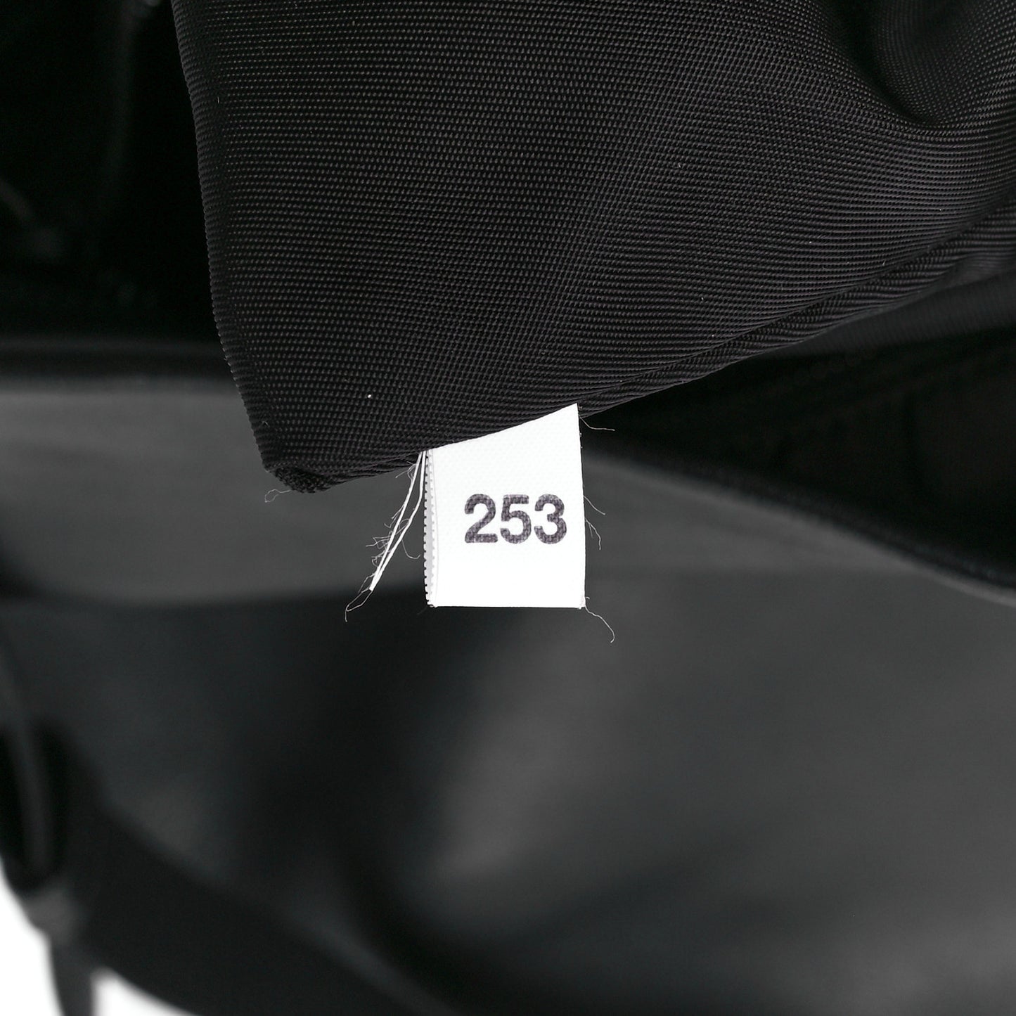 Soft Calf Flat Messenger Bag Black