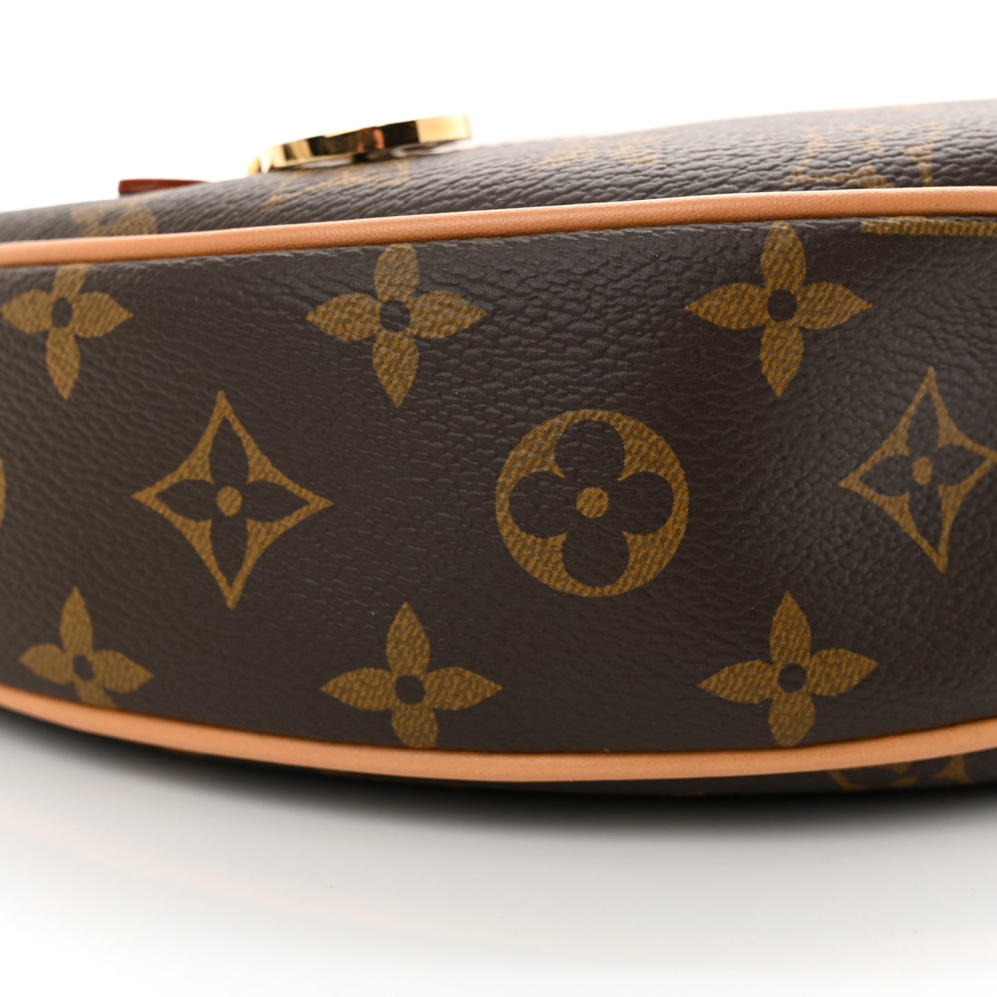 Monogram Loop