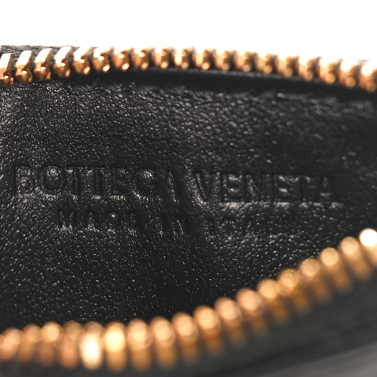 Calfskin Intrecciato Zip Card Holder Black