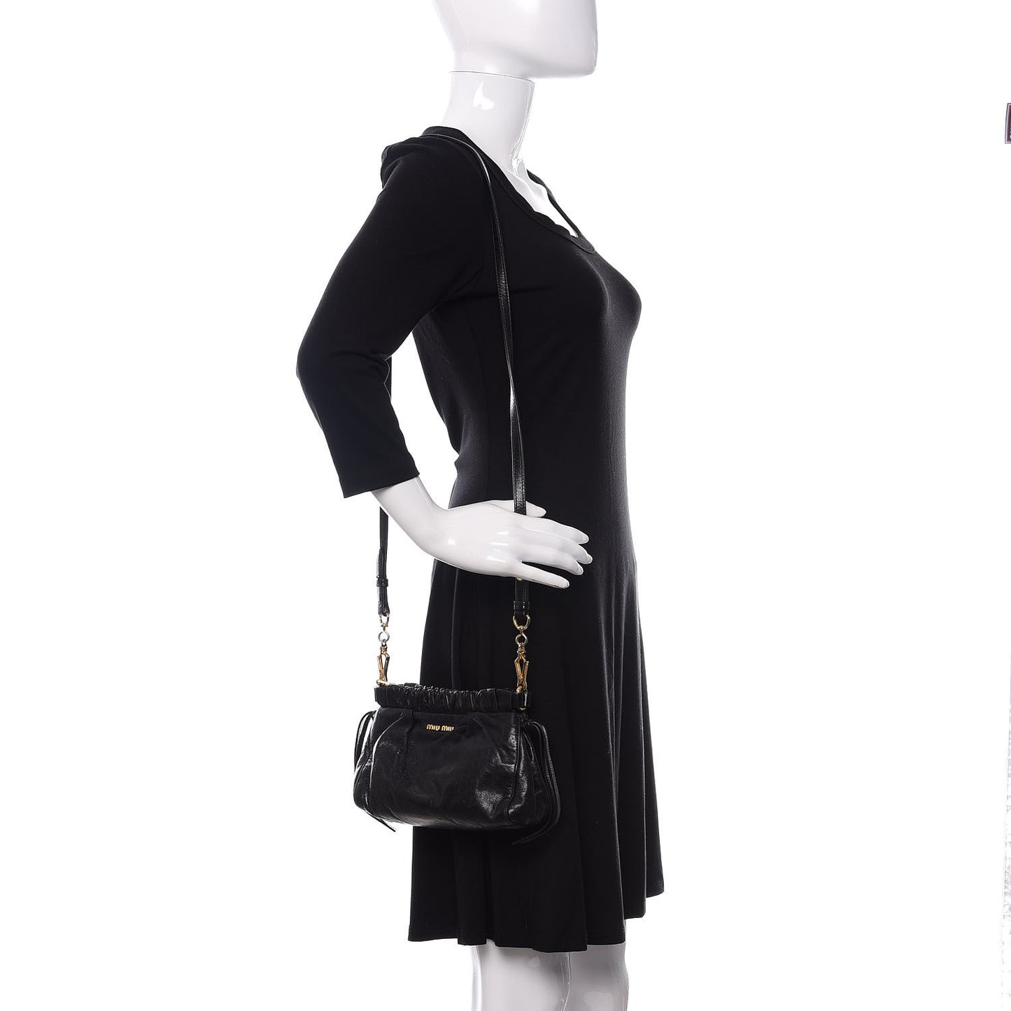 Vitello Crossbody Pouch Black