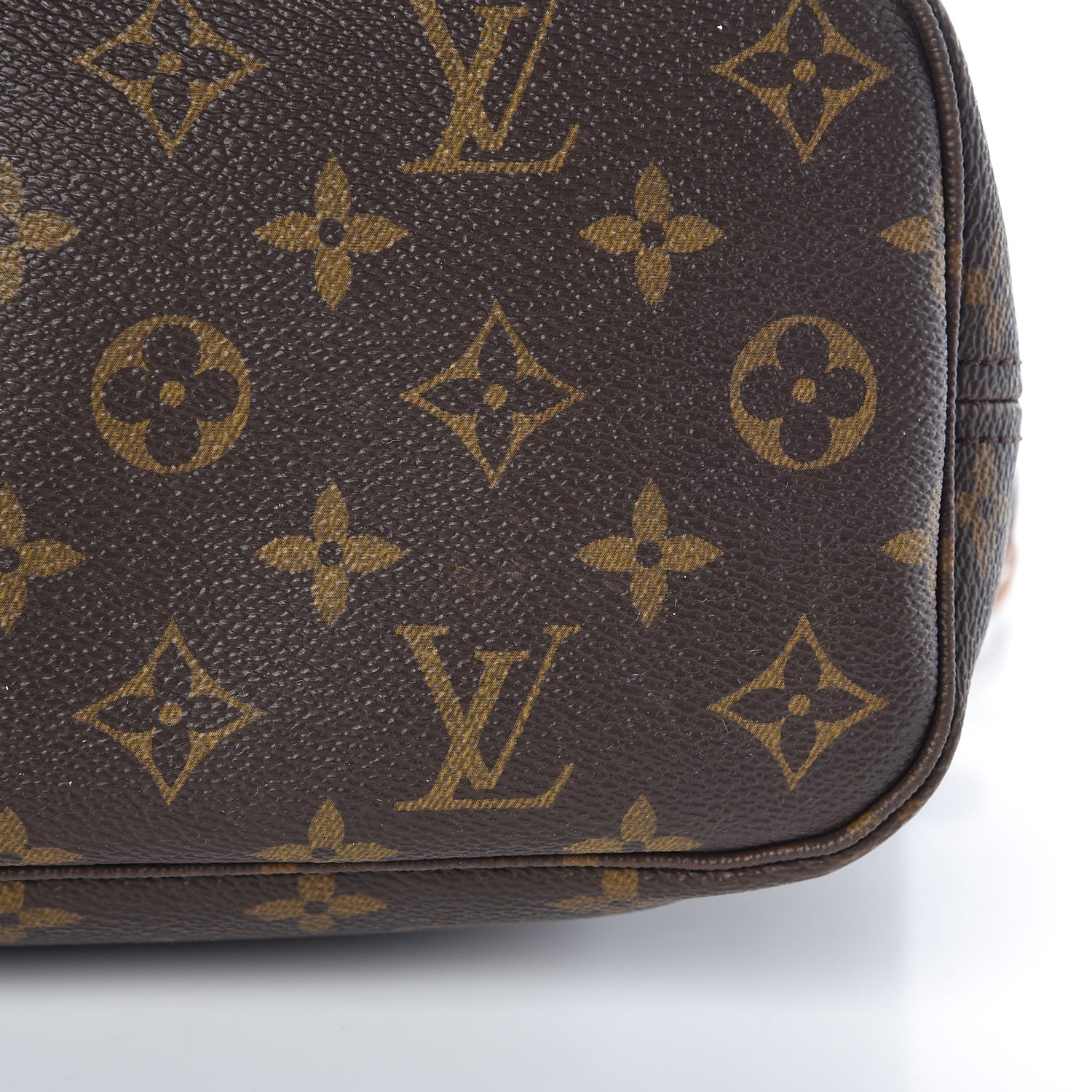 Louis Vuitton Monogram Neverfull PM 14 of 17