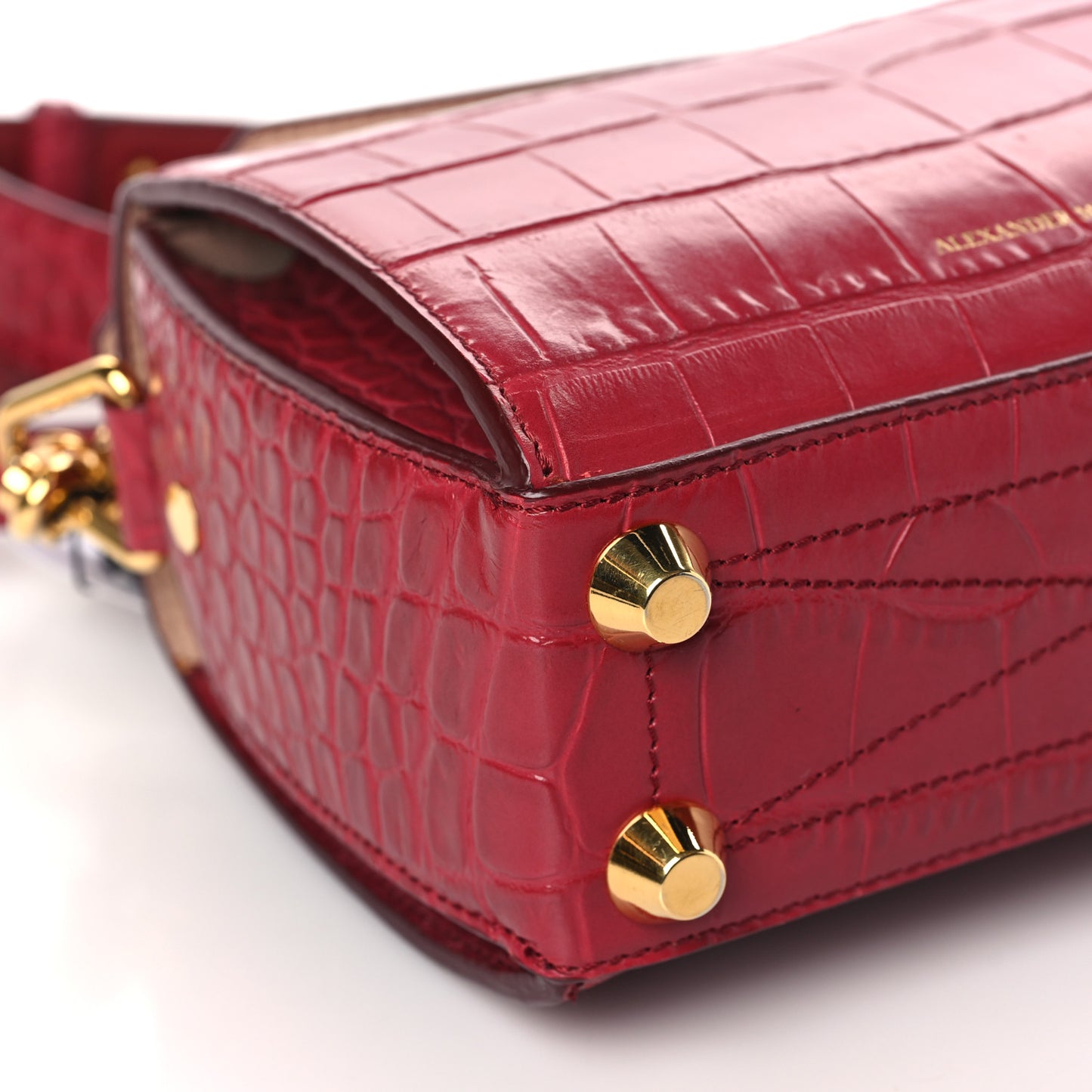 Calfskin Crocodile Embossed Box Shoulder Bag 19 Red