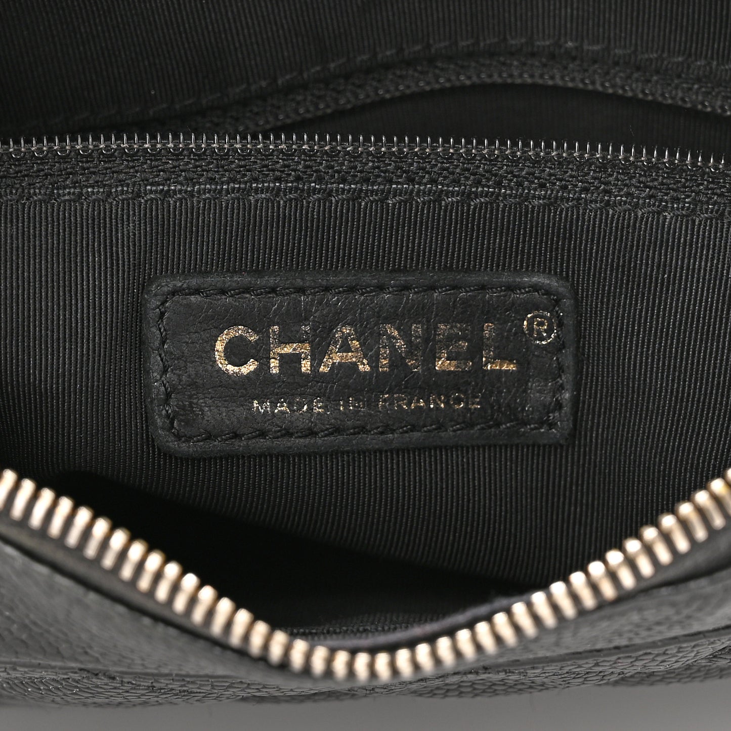 Caviar Quilted Timeless CC Shoulder Bag Black