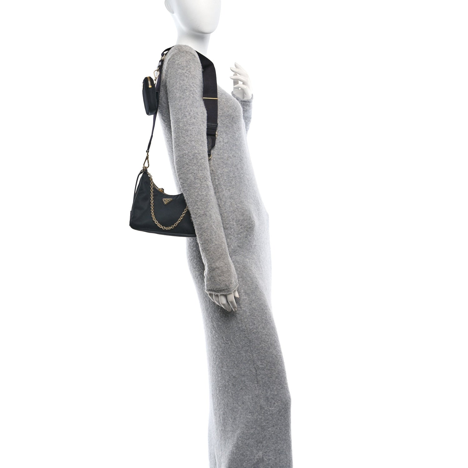 Prada Nylon Re-Edition 2005 Shoulder Bag Black 2 of 11