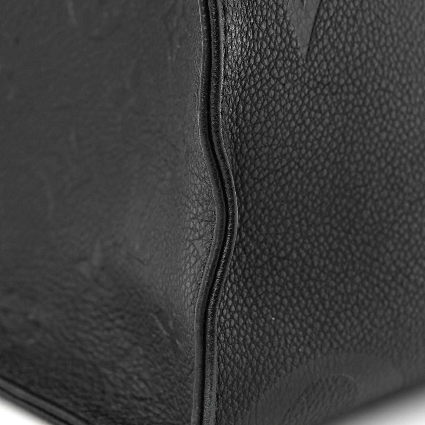 Empreinte Monogram Giant Onthego MM Black