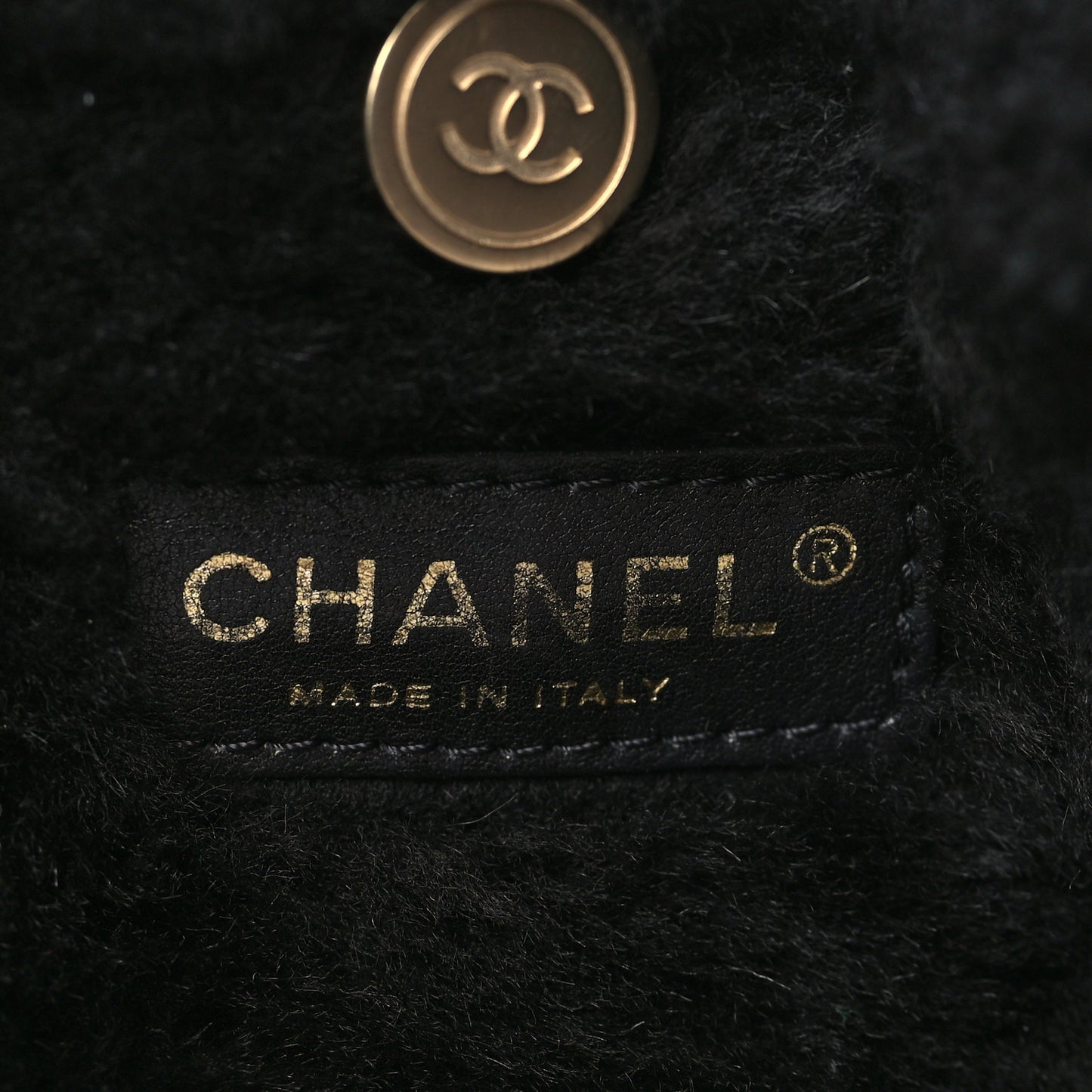 Shearling Suede Quilted Fur Flap Black