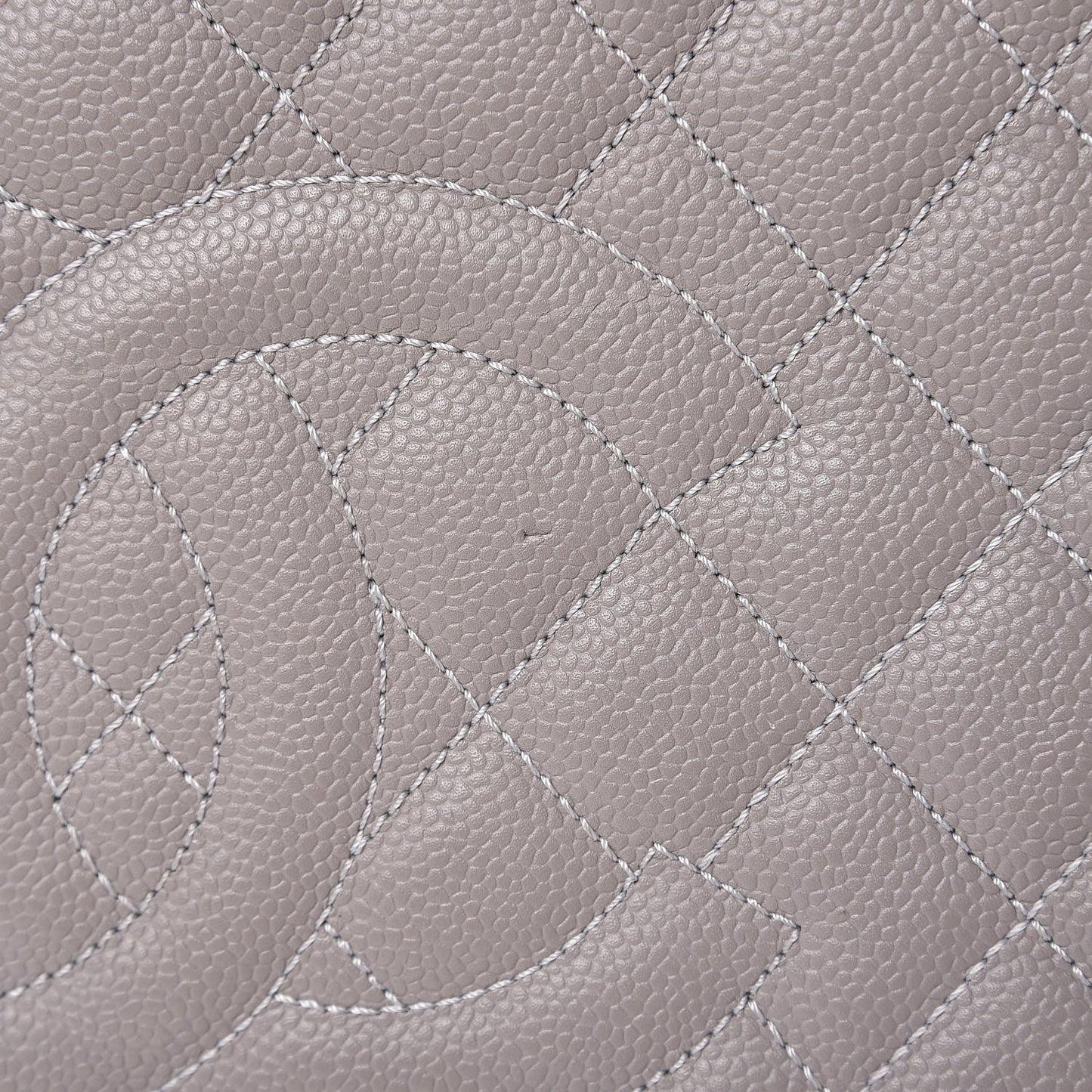 Caviar Quilted Grand Shopping Tote GST Gris Clair