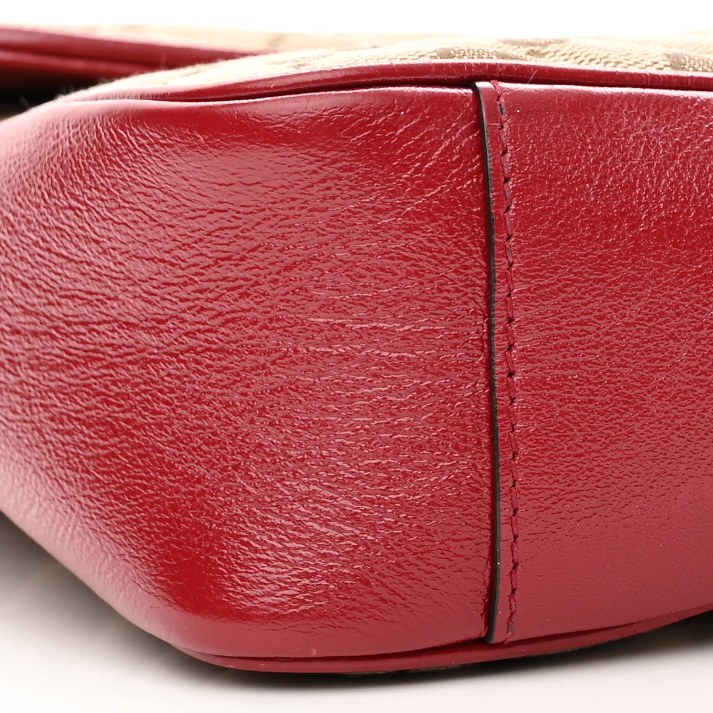 Monogram Azalea Calfskin Matelasse Diagonal Medium GG Marmont Shoulder Bag Beige Ebony New Cherry Red