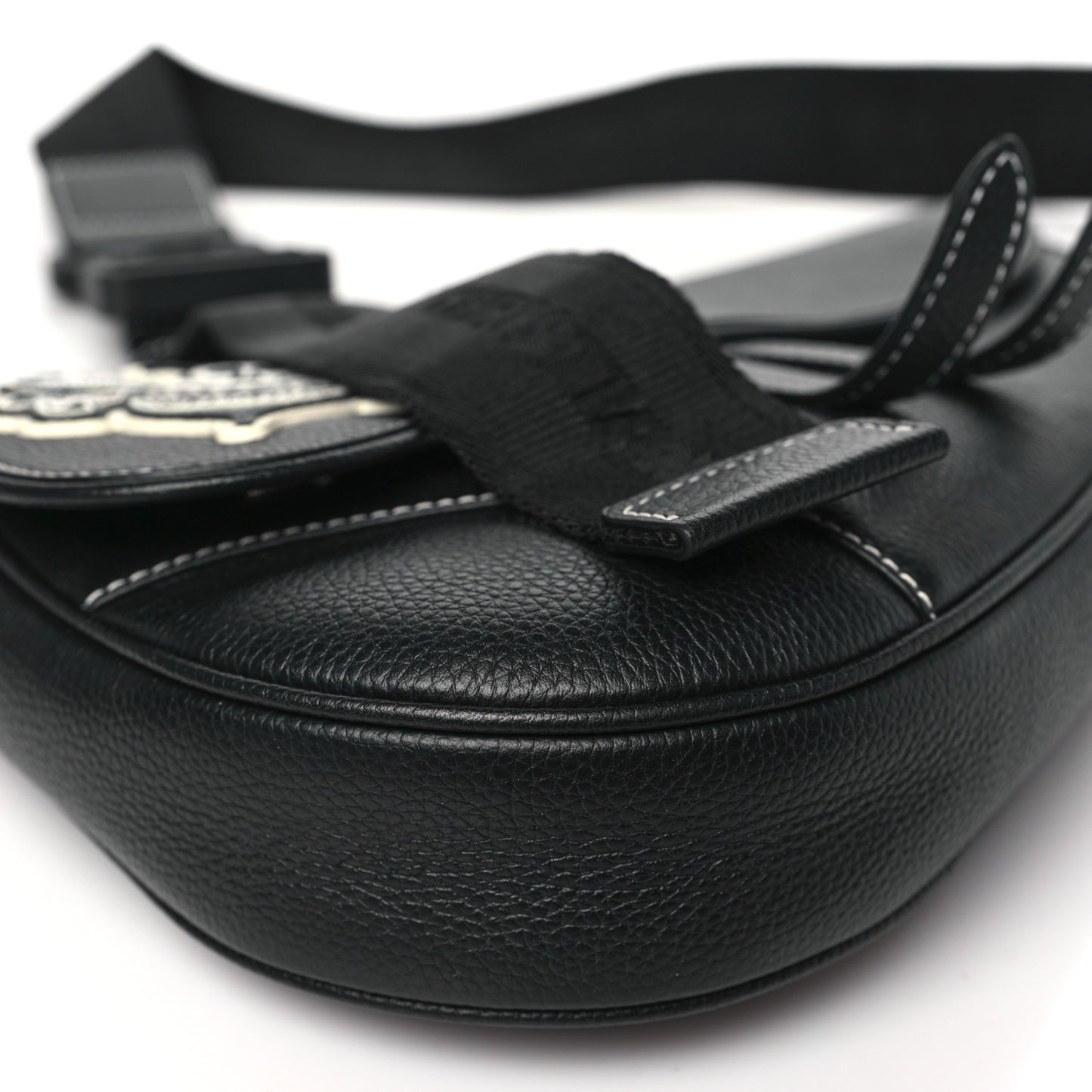 X SHAWN STUSSY Grained Calfskin Bee Saddle Bag Black