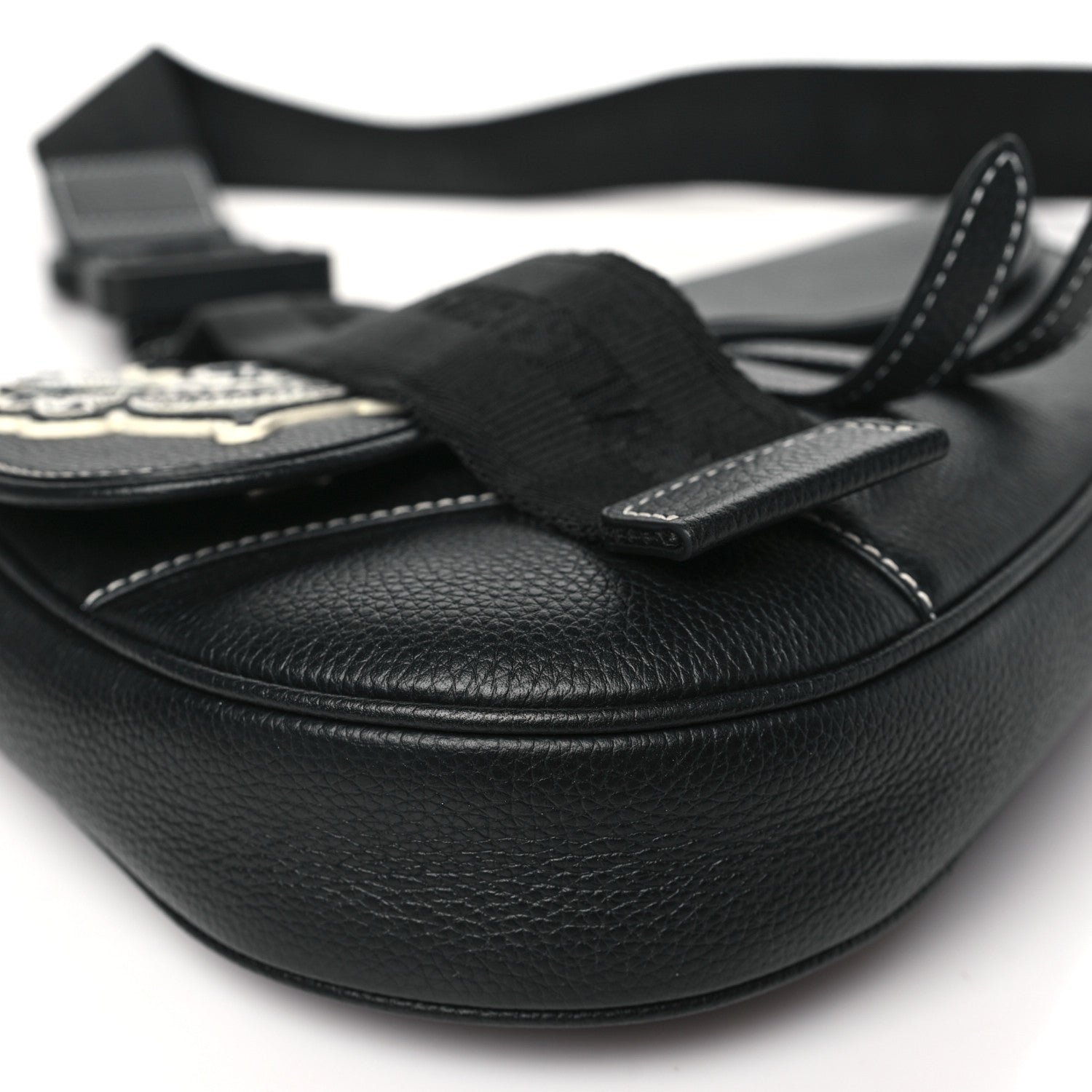 Christian Dior X SHAWN STUSSY Grained Calfskin Bee Saddle Bag Black 9 of 10