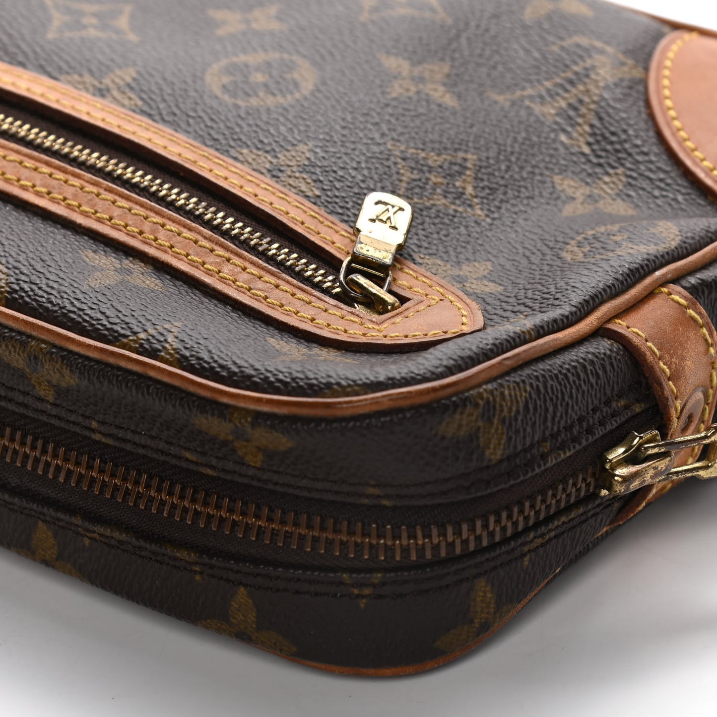 Monogram Pochette Marly Dragonne 26