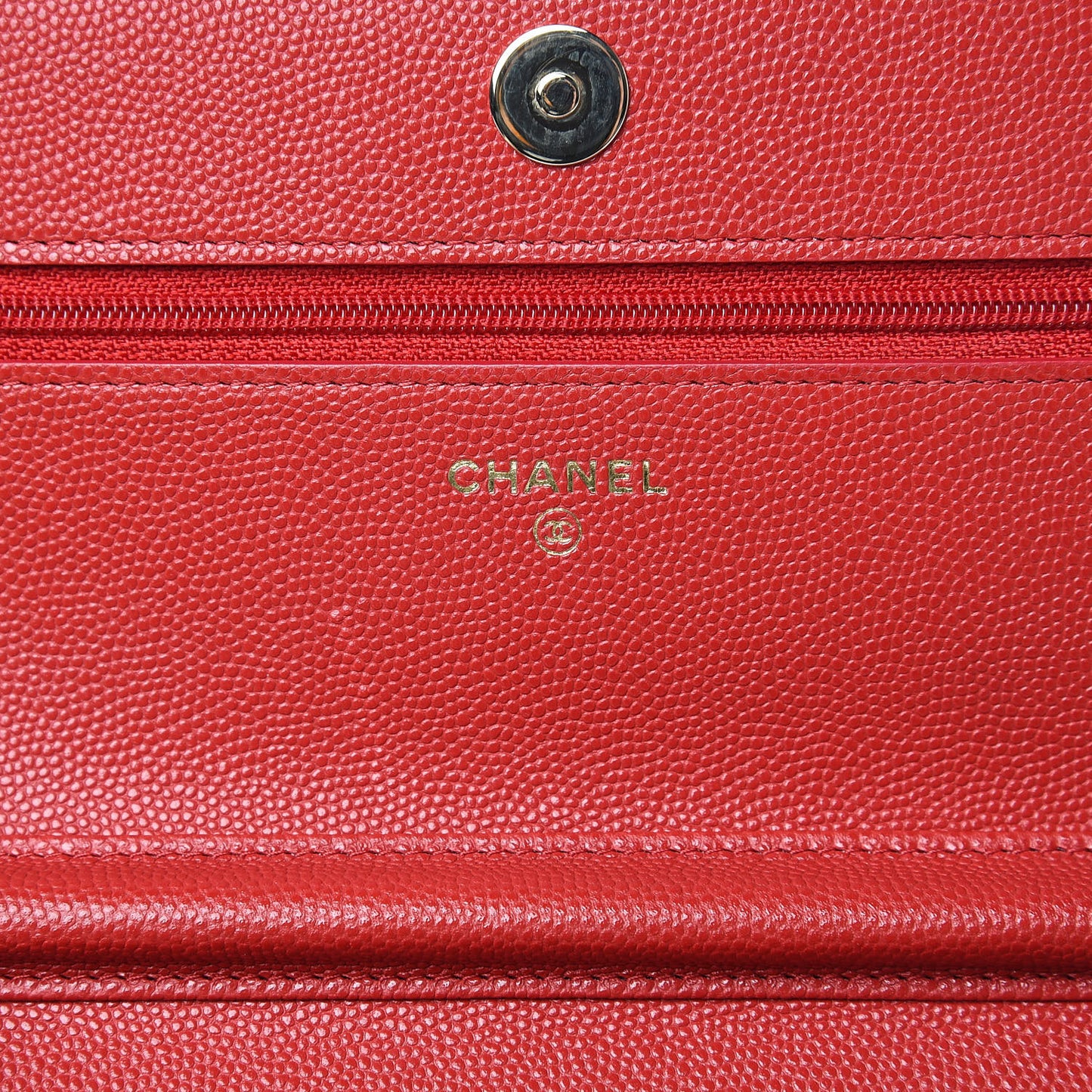Caviar Quilted Wallet on Chain WOC Red
