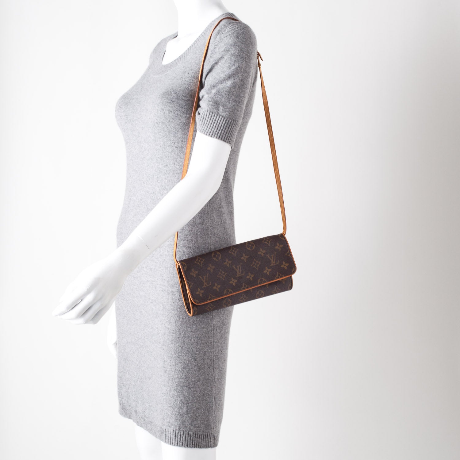 Louis Vuitton Monogram Pochette Twin GM 2 of 9
